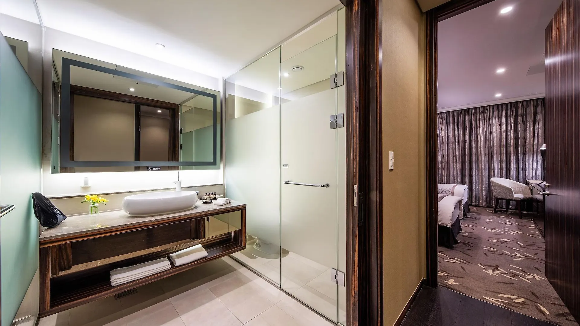 Oakwood Premier Coex Center Seoul Aparthotel