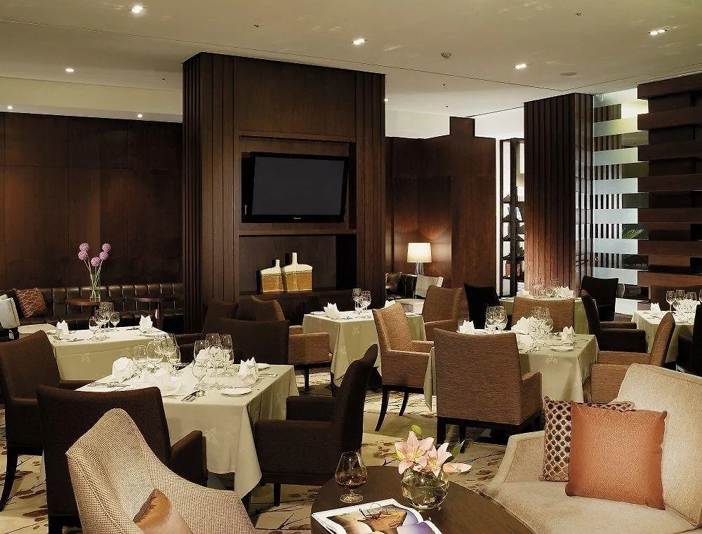Oakwood Premier Coex Center Seoul Aparthotel
